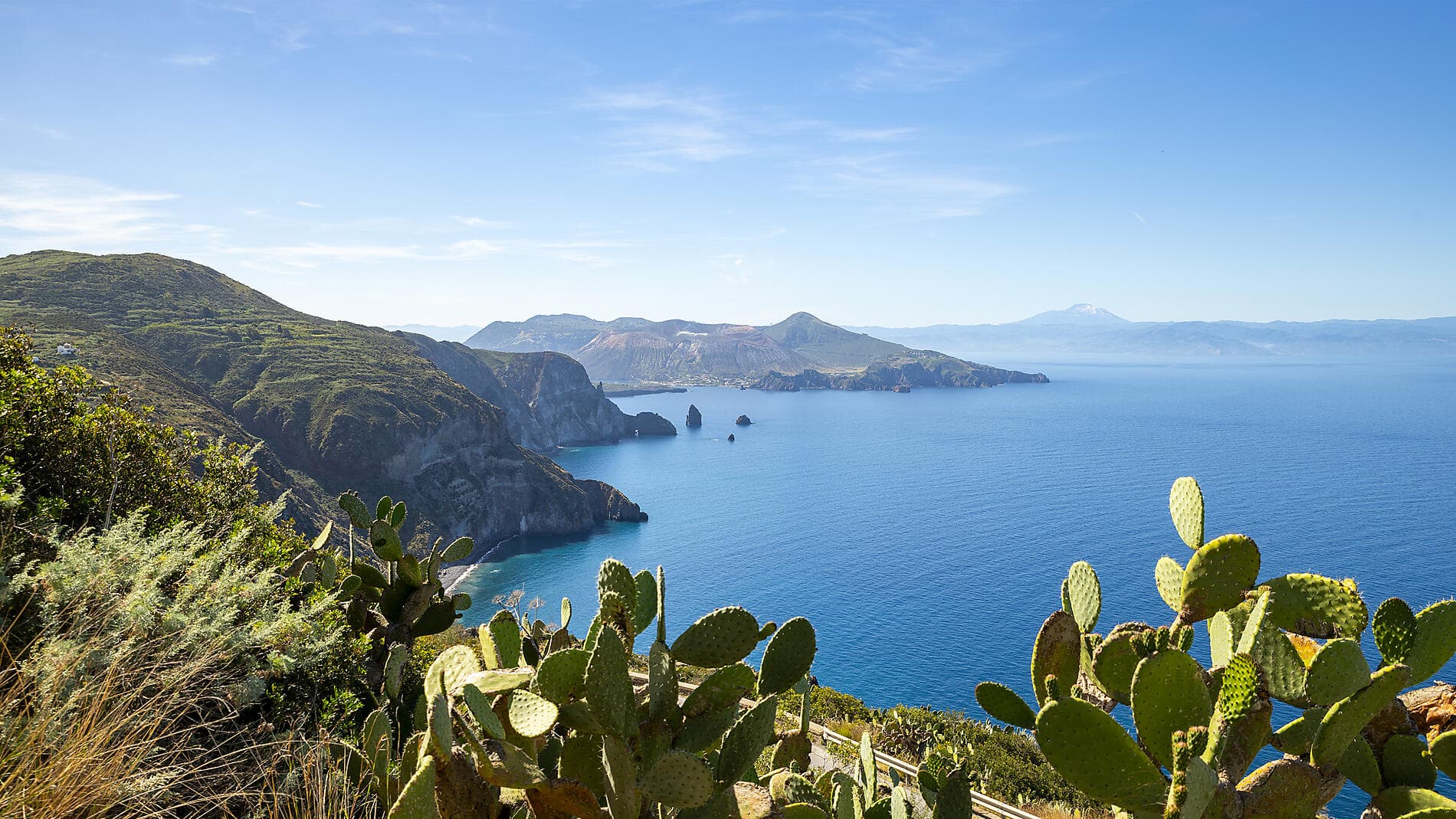 Rivages italiens et île de Beauté