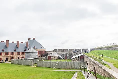 9 Oct 26 - Louisbourg